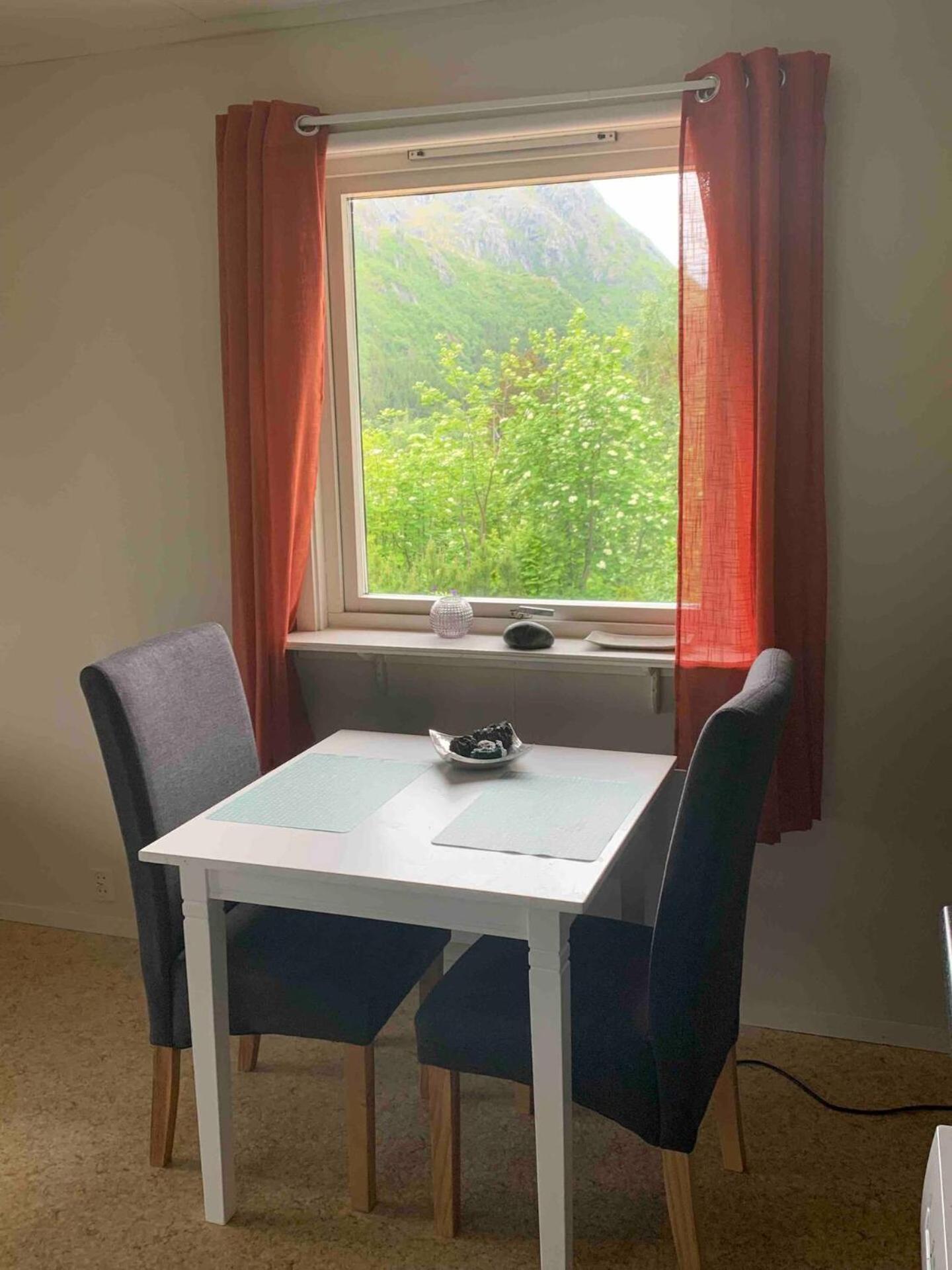 Leilighet Med Balkong Og Havutsikt Pa Napp. Esterno foto